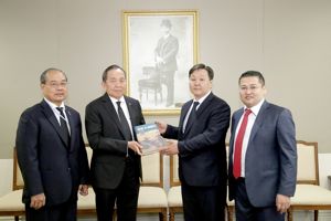 หน่วยงานกำกับดูแลการประกอบกิจการสื่อสาร สาธารณรัฐประชาชนมองโกเลีย เข้าพบ ประธาน กสทช. และเยี่ยมชมห้องตรวจสอบมาตรฐาน