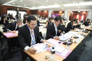 การชี้แจงและให้ข้อมูลการประมูลคลื่นความถี่ย่าน 1800 เมกะเฮิรตซ์